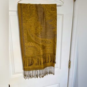 Pashmina scarf